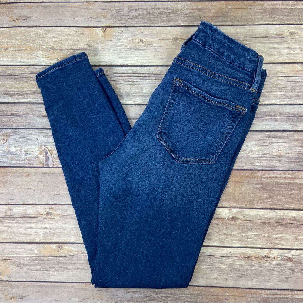 GOOD AMERICAN Good Waist Stretch Skinny Jean